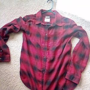 Red & black Buffalo Plaid  flannel shirt medium